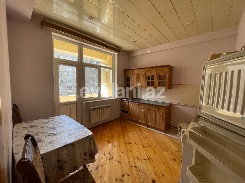 Satılır, yeni tikili, 2 otaqlı, 80 m², Xalqlar Dostluğu m.