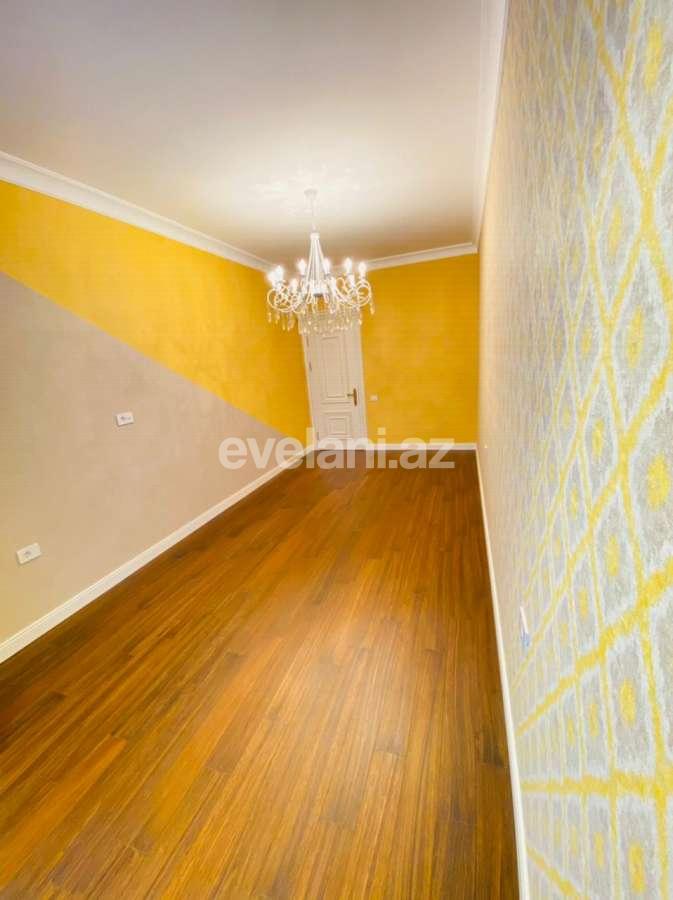 Продаётся, новостройка, 3-комнаты, 135 m², Низами m.