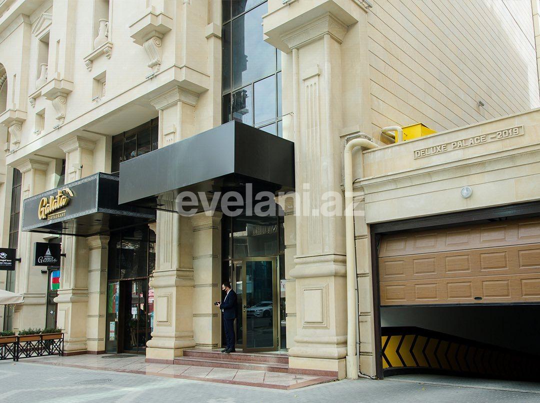 Продаётся, новостройка, 3-комнаты, 135 m², Низами m.