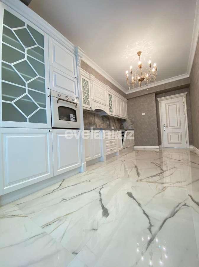 Продаётся, новостройка, 3-комнаты, 135 m², Низами m.