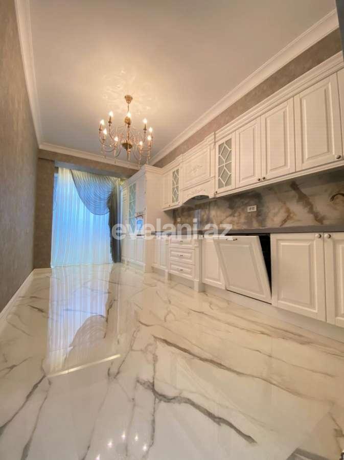 Продаётся, новостройка, 3-комнаты, 135 m², Низами m.