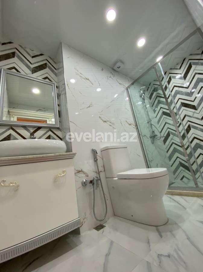 Продаётся, новостройка, 3-комнаты, 135 m², Низами m.