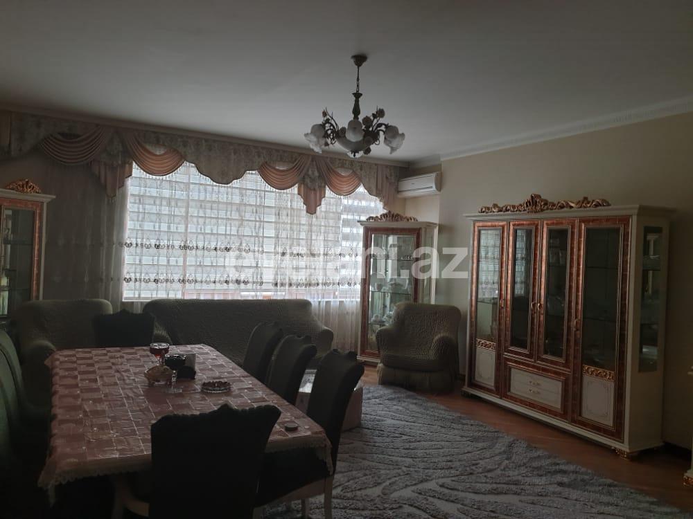 Satılır, yeni tikili, 4 otaqlı, 250 m², Şah İsmayıl Xətai m.
