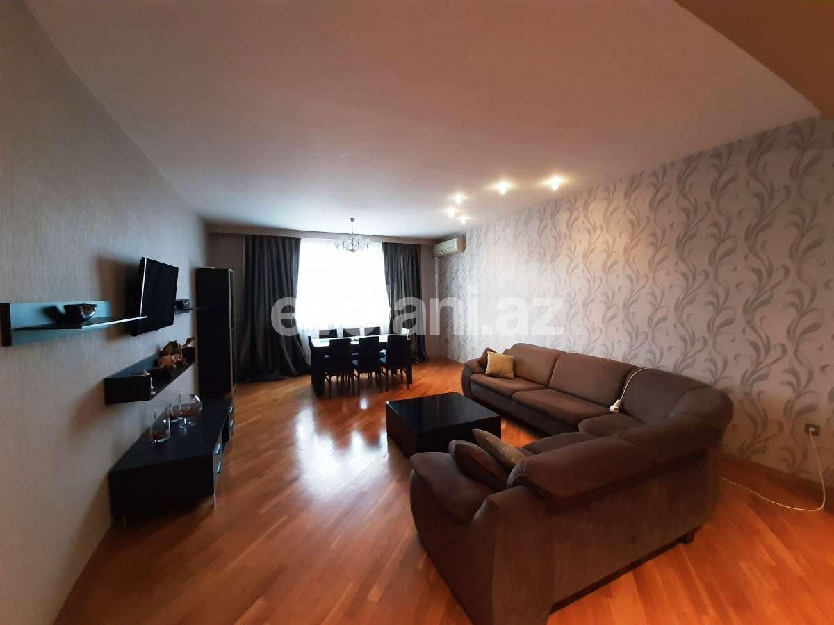 Satılır, yeni tikili, 3 otaqlı, 135 m², Gənclik m.