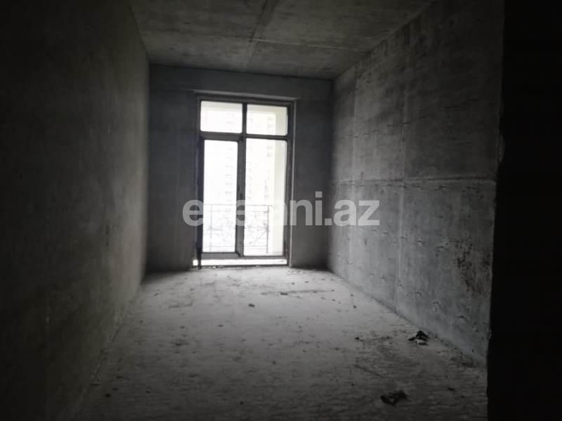 Satılır, yeni tikili, 4 otaqlı, 271 m², Elmlər Akademiyası m.