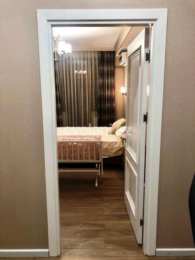 Satılır, yeni tikili, 2 otaqlı, 84 m², Şah İsmayıl Xətai m.