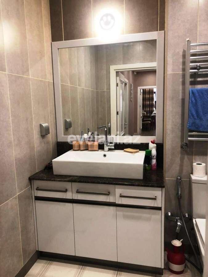 Satılır, yeni tikili, 2 otaqlı, 84 m², Şah İsmayıl Xətai m.