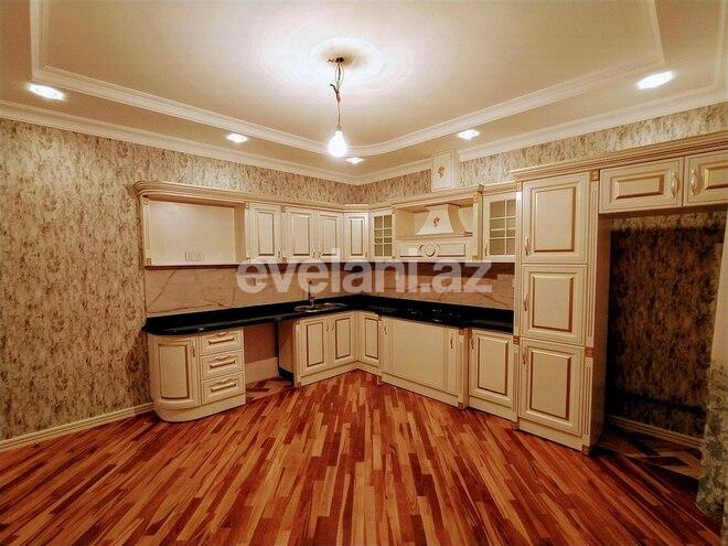 Satılır, yeni tikili, 3 otaqlı, 150 m², 28 may m.