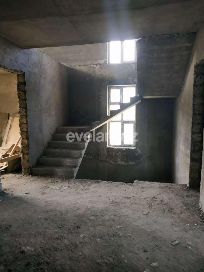 Satılır, villa, 7 otaqlı, 360 m², Savalan q.