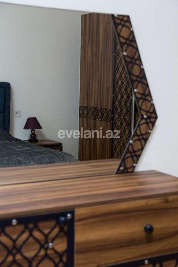 Продаётся, вторичка, 3-комнаты, 65 m², Сахил m.