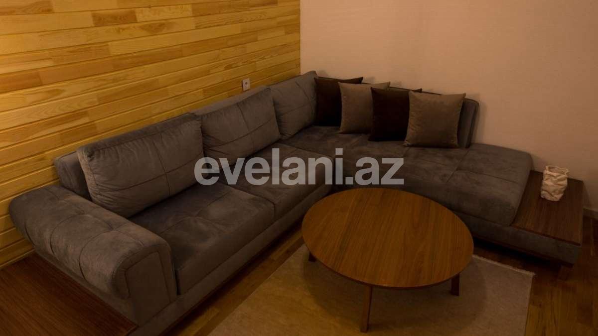 Продаётся, вторичка, 3-комнаты, 65 m², Сахил m.