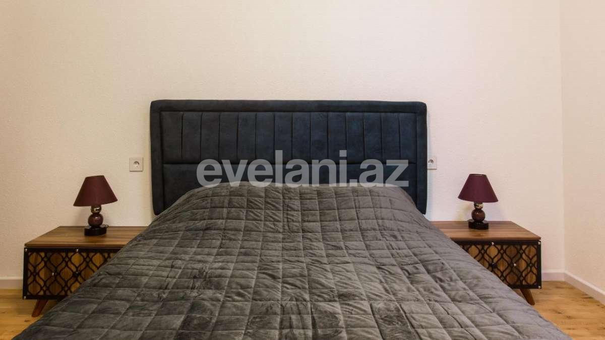 Продаётся, вторичка, 3-комнаты, 65 m², Сахил m.