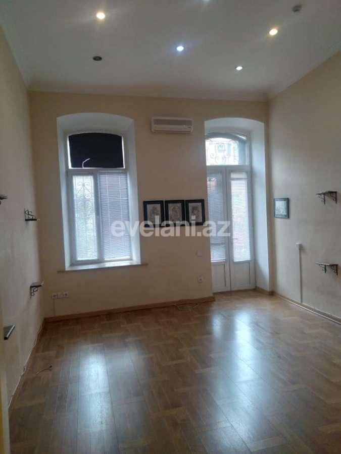 Rent, office, 9 room, 250 m², Nasimi r.