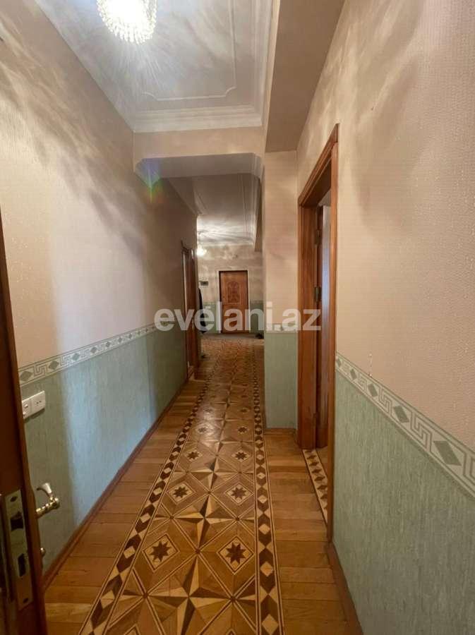 Satılır, yeni tikili, 3 otaqlı, 130 m², 28 may m.