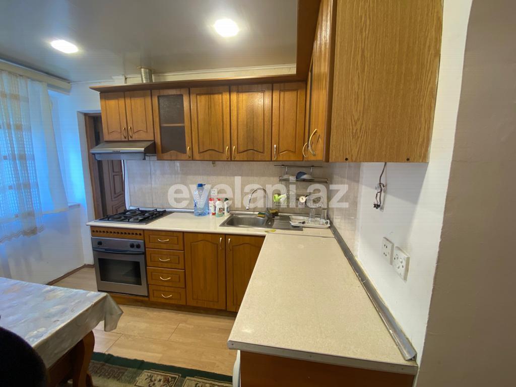 Rent, old building, 4 room, 90 m², Yasamal r.