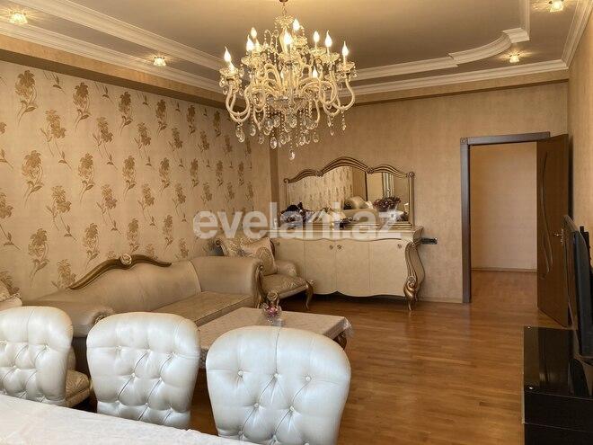 Satılır, yeni tikili, 3 otaqlı, 115 m², İnşaatçılar m.