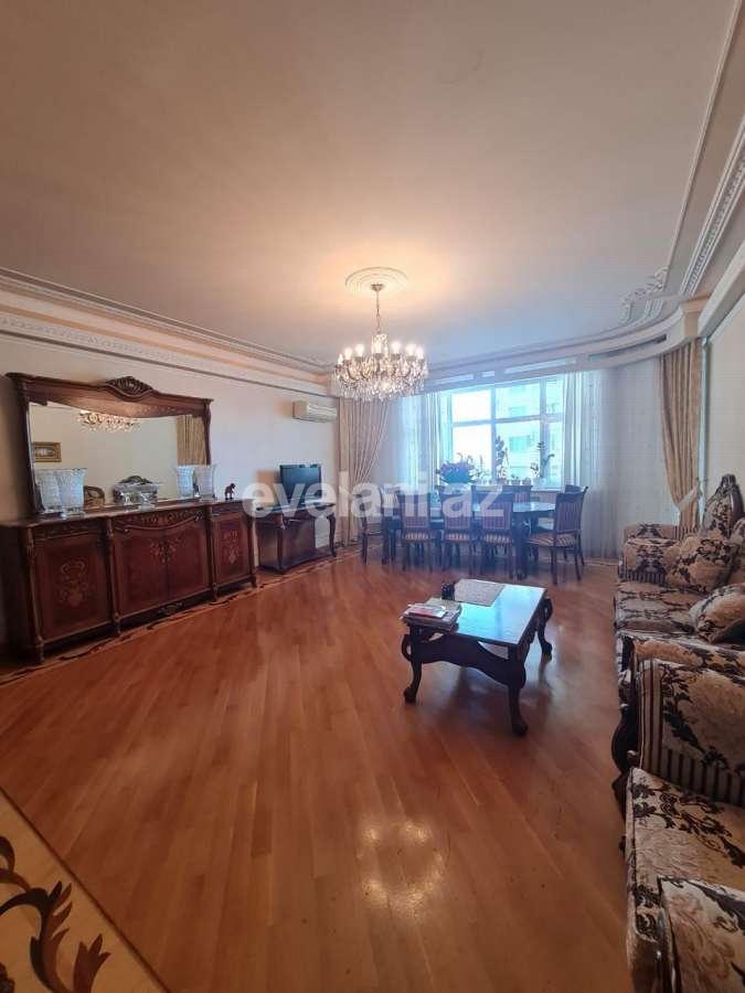 Satılır, yeni tikili, 3 otaqlı, 146 m², Elmlər Akademiyası m.