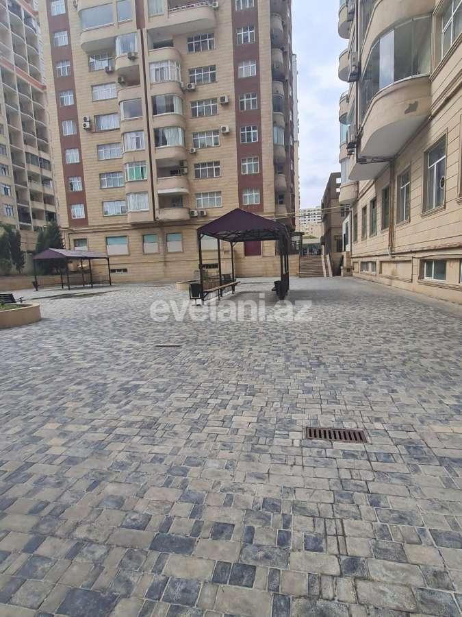 Satılır, yeni tikili, 3 otaqlı, 146 m², Elmlər Akademiyası m.