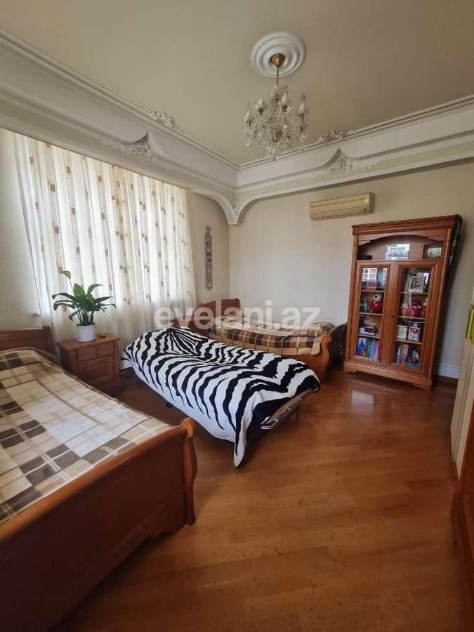 Satılır, yeni tikili, 3 otaqlı, 146 m², Elmlər Akademiyası m.