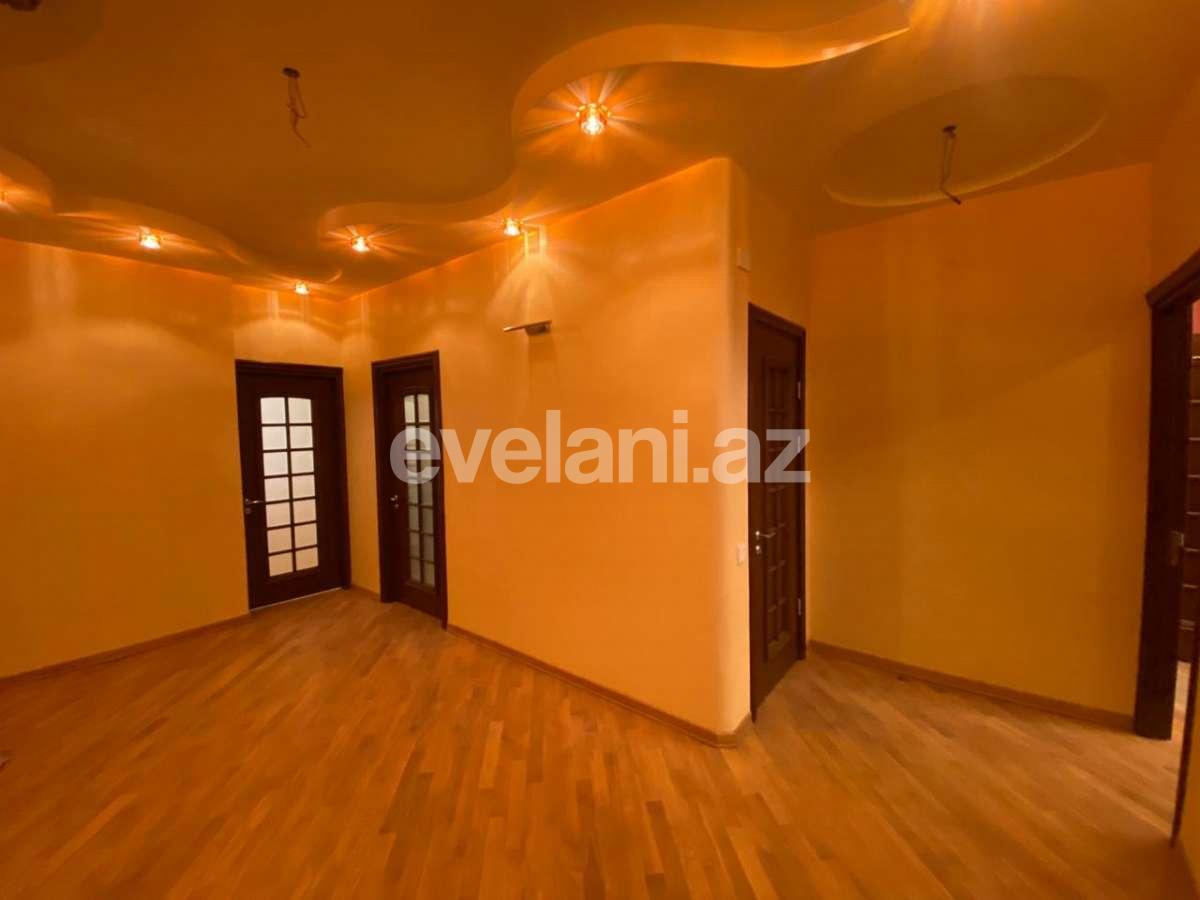 Satılır, yeni tikili, 3 otaqlı, 135 m², Azadlıq prospekti m.