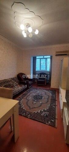 Sale, old building, 2 room, 55 m², Inshaatchilar m.