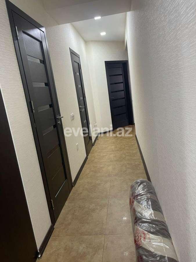 Satılır, yeni tikili, 3 otaqlı, 102 m², İnşaatçılar m.