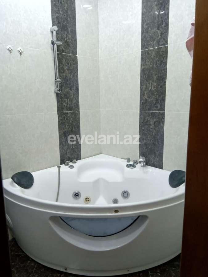 Kirayə verilir, yeni tikili, 3 otaqlı, 138 m²