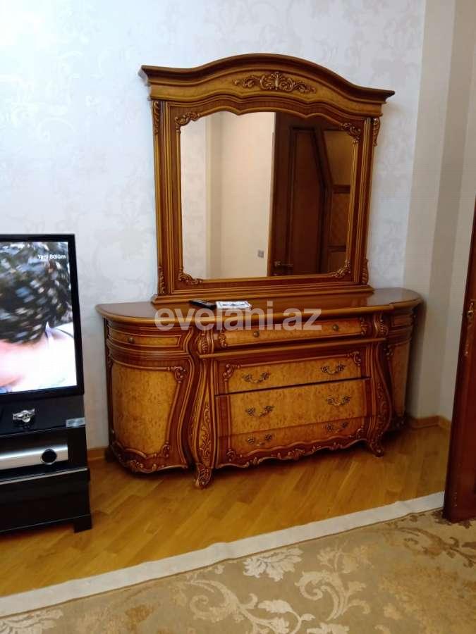 Kirayə verilir, yeni tikili, 3 otaqlı, 138 m²