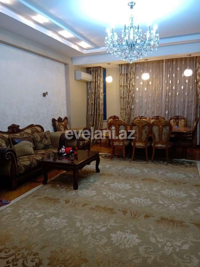 Kirayə verilir, yeni tikili, 3 otaqlı, 138 m²