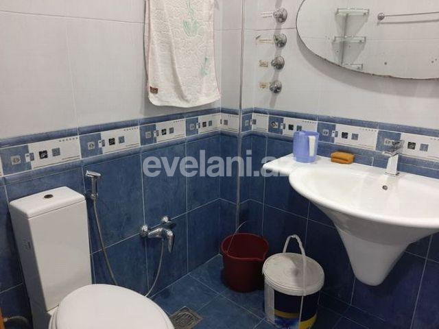 Kirayə verilir, köhnə tikili, 3 otaqlı, 75 m², Elmlər Akademiyası m.