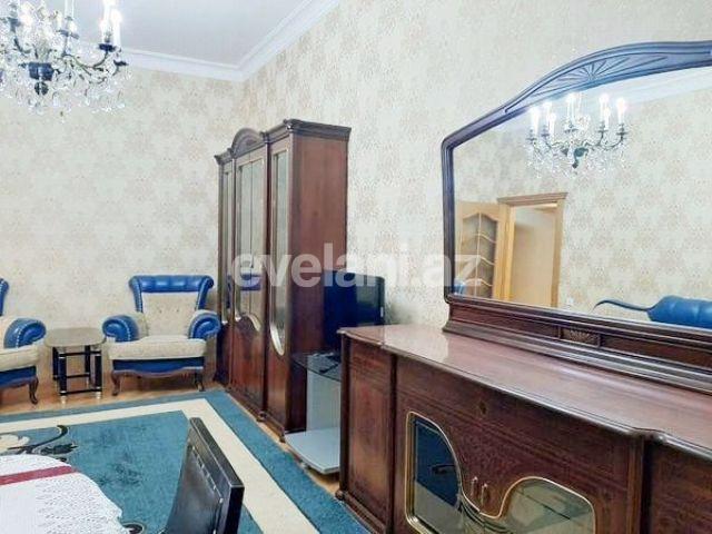 Kirayə verilir, köhnə tikili, 3 otaqlı, 75 m², Elmlər Akademiyası m.