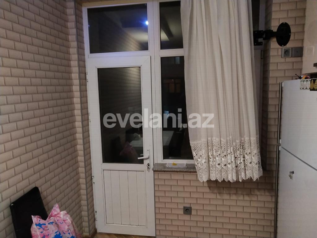 Satılır, yeni tikili, 4 otaqlı, 128 m², İnşaatçılar m.