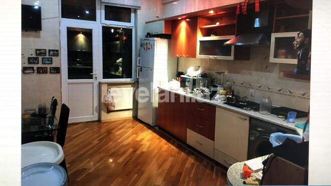 Satılır, yeni tikili, 4 otaqlı, 210 m², Gənclik m.