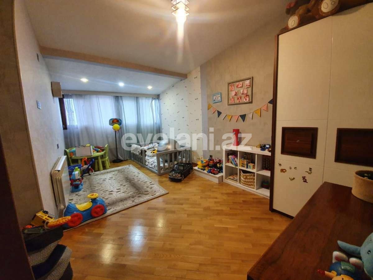 Satılır, yeni tikili, 5 otaqlı, 180 m², Gənclik m.