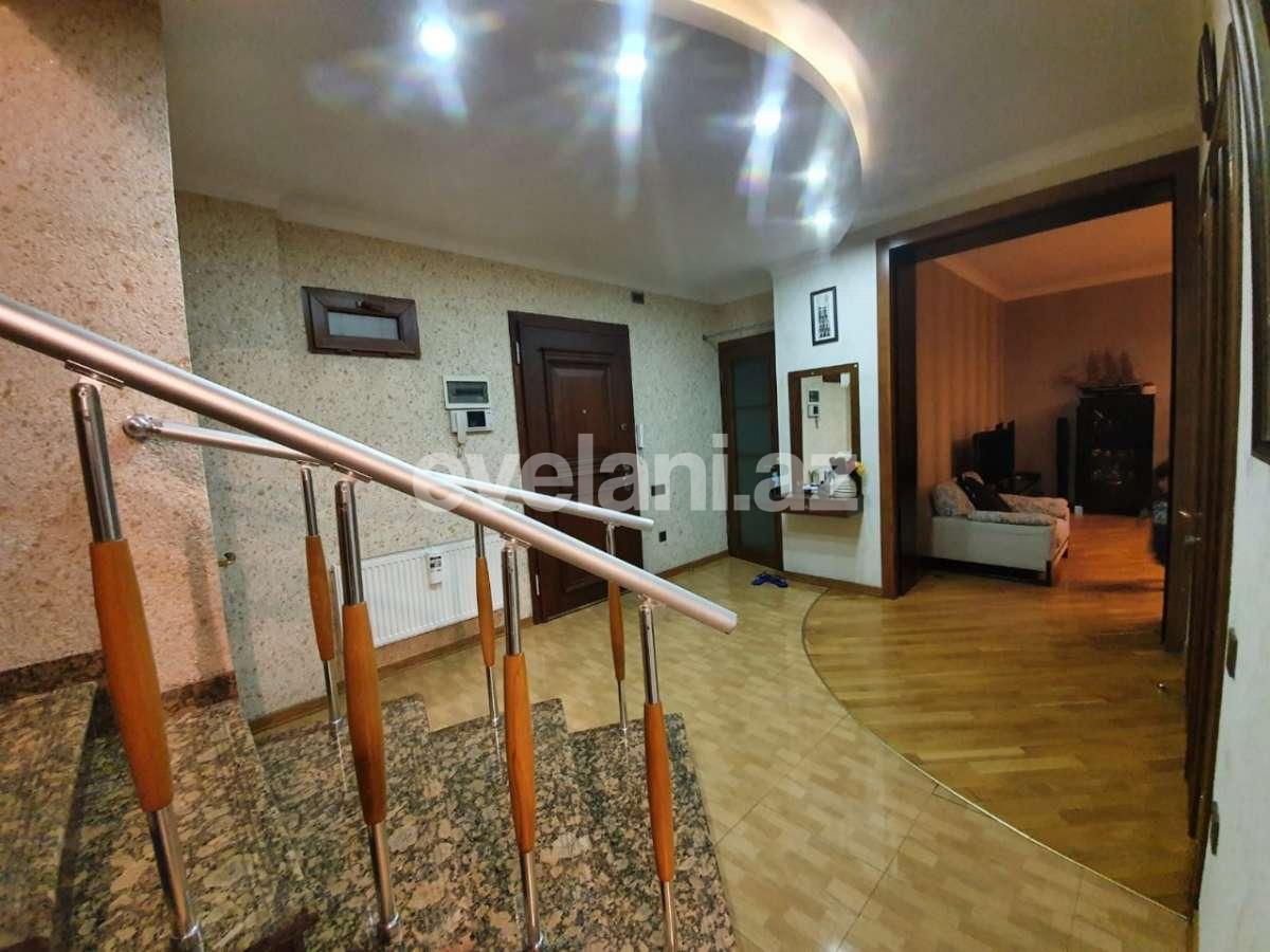 Satılır, yeni tikili, 5 otaqlı, 180 m², Gənclik m.