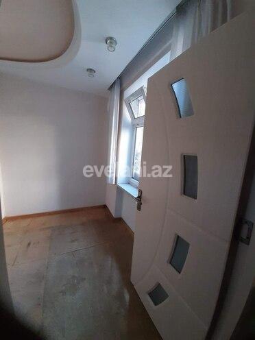 Sale, old building, 2 room, 32 m², Elmlar Akademiyası m.