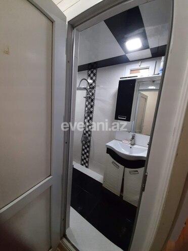 Sale, old building, 2 room, 32 m², Elmlar Akademiyası m.