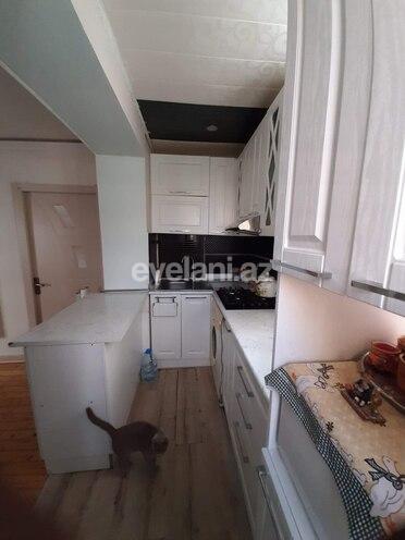 Sale, old building, 2 room, 32 m², Elmlar Akademiyası m.