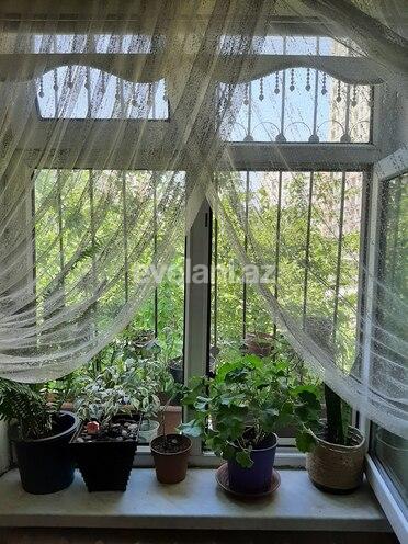 Sale, old building, 2 room, 32 m², Elmlar Akademiyası m.