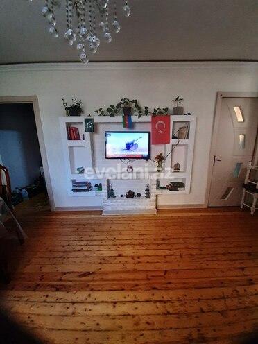 Sale, old building, 2 room, 32 m², Elmlar Akademiyası m.