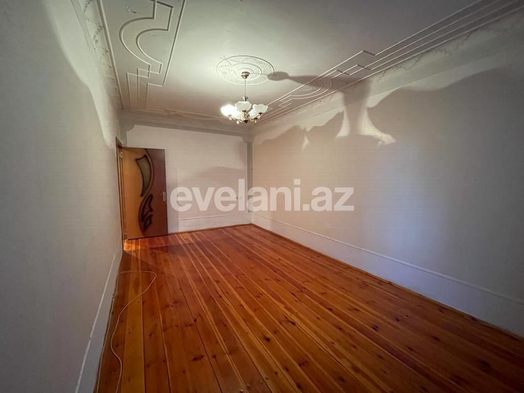 Satılır, köhnə tikili, 2 otaqlı, 60 m², Həzi Aslanov m.