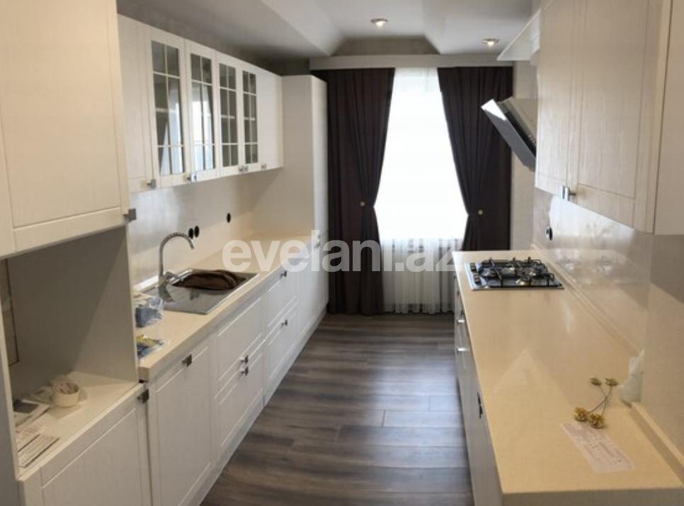 Satılır, köhnə tikili, 3 otaqlı, 110 m², İçəri Şəhər m.