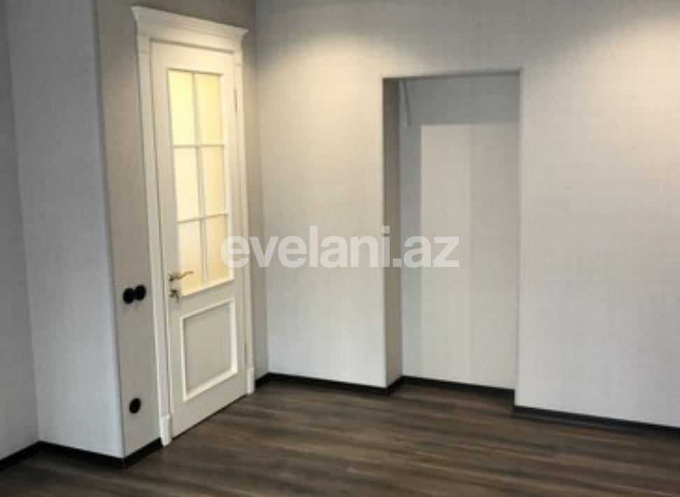 Satılır, köhnə tikili, 3 otaqlı, 110 m², İçəri Şəhər m.