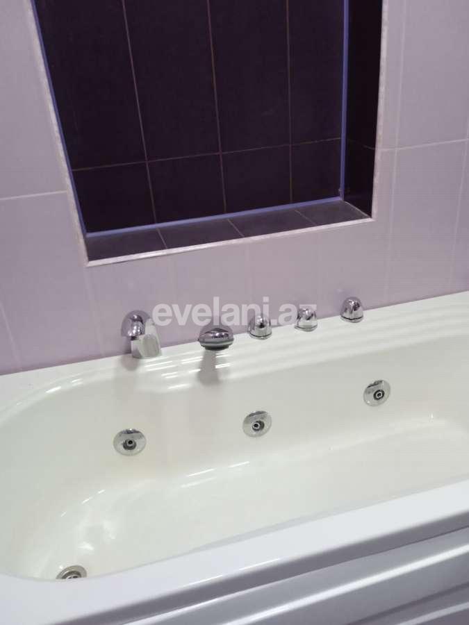 Satılır, yeni tikili, 4 otaqlı, 145 m², 28 may m.