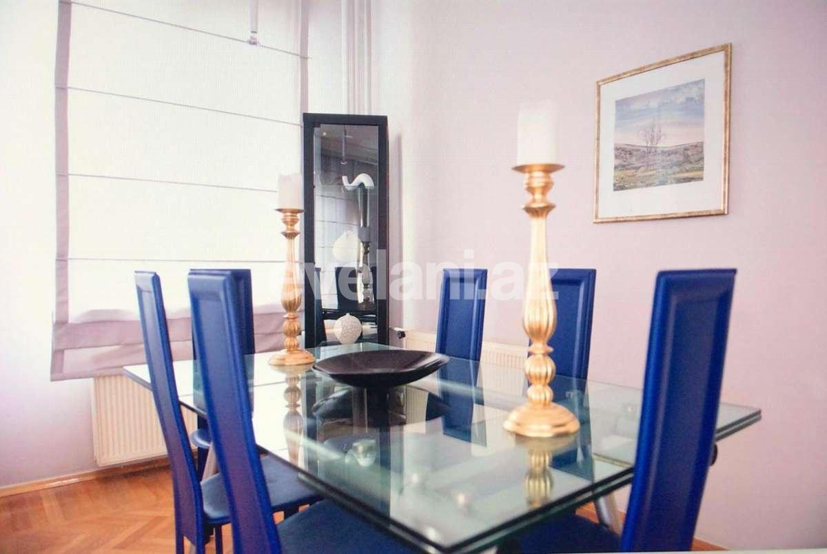 Sale, new building, 4 room, 230 m², Elmlar Akademiyası m.