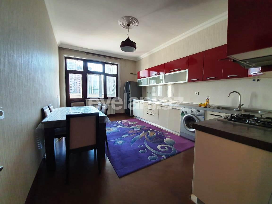 Satılır, yeni tikili, 3 otaqlı, 150 m², Gənclik m.