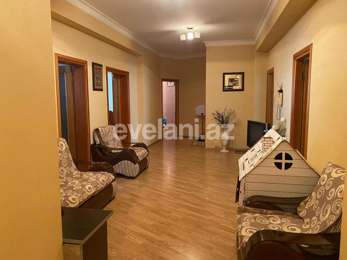 Satılır, yeni tikili, 4 otaqlı, 180 m², Azadlıq prospekti m.