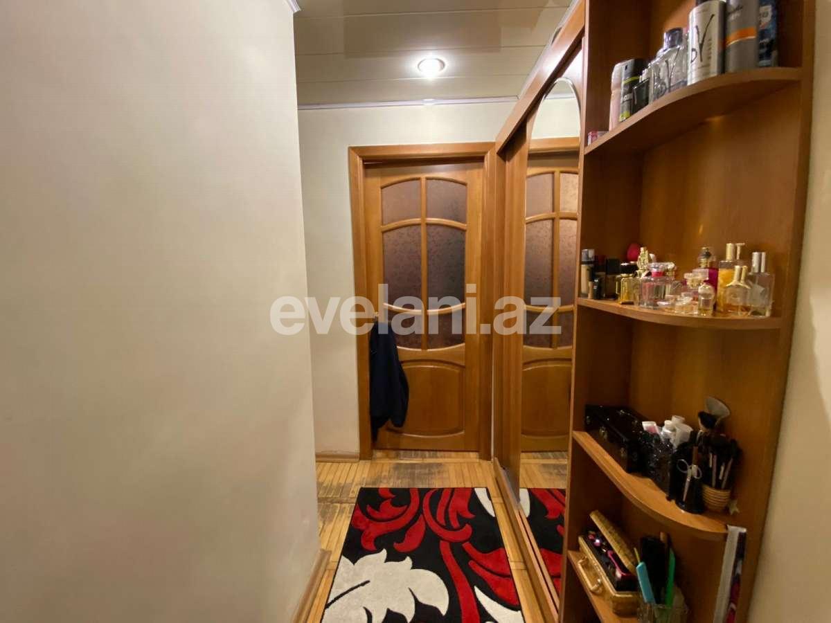 Sale, old building, 2 room, 60 m², Sabail r.