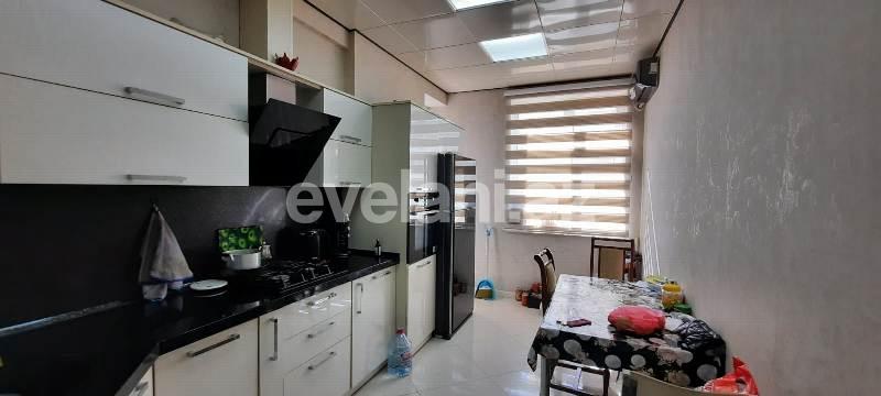 Satılır, yeni tikili, 2 otaqlı, 72 m², Bakı, Yasamal r.