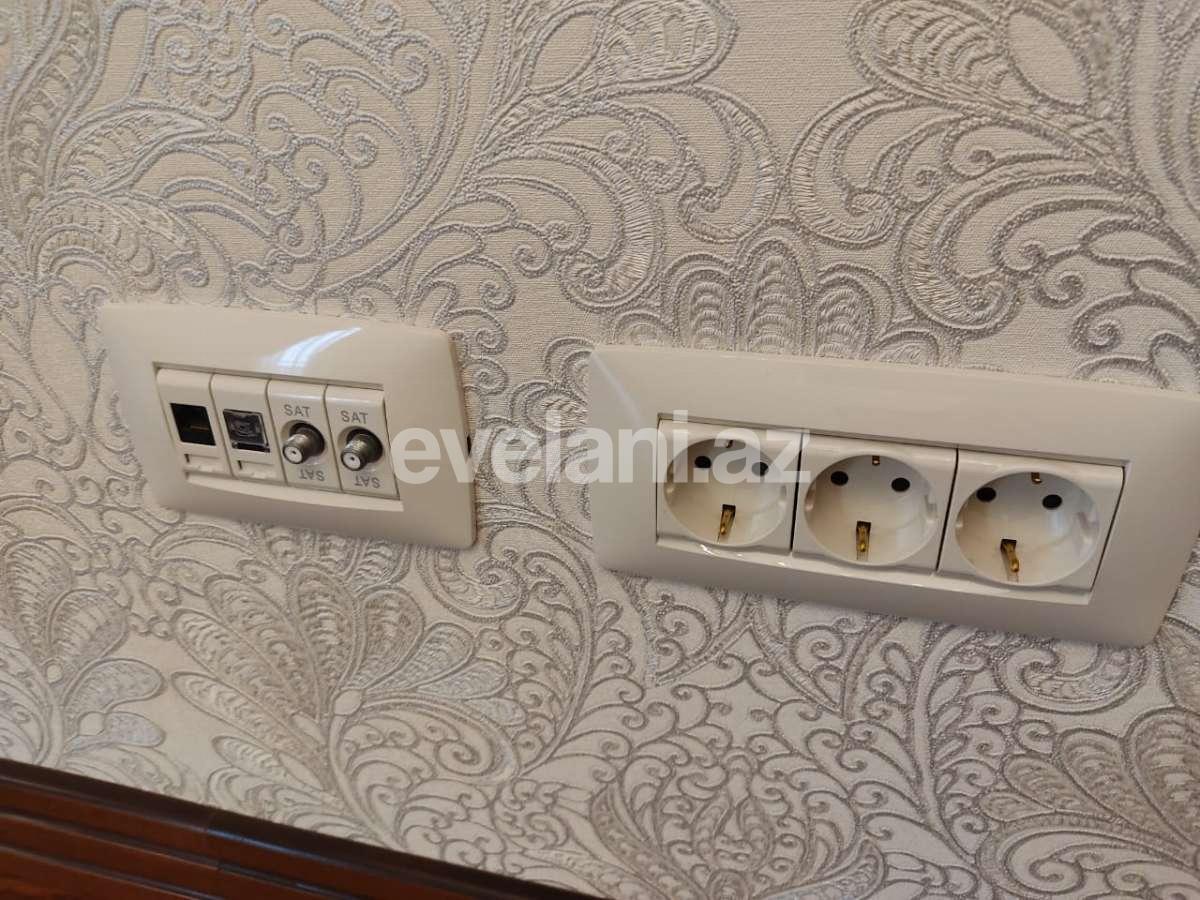 Satılır, yeni tikili, 3 otaqlı, 142 m², Elmlər Akademiyası m.